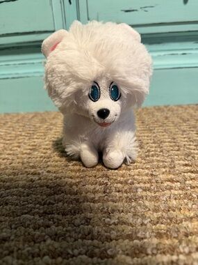 Disney Minnie Mouse Happy Helper Snowpuff puppy